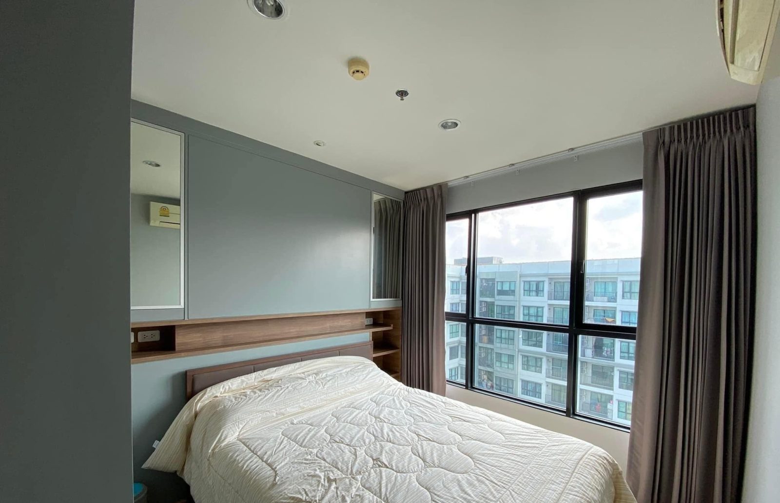 1 Bedroom Condo for rent at The Base Chaengwattana — photo 4