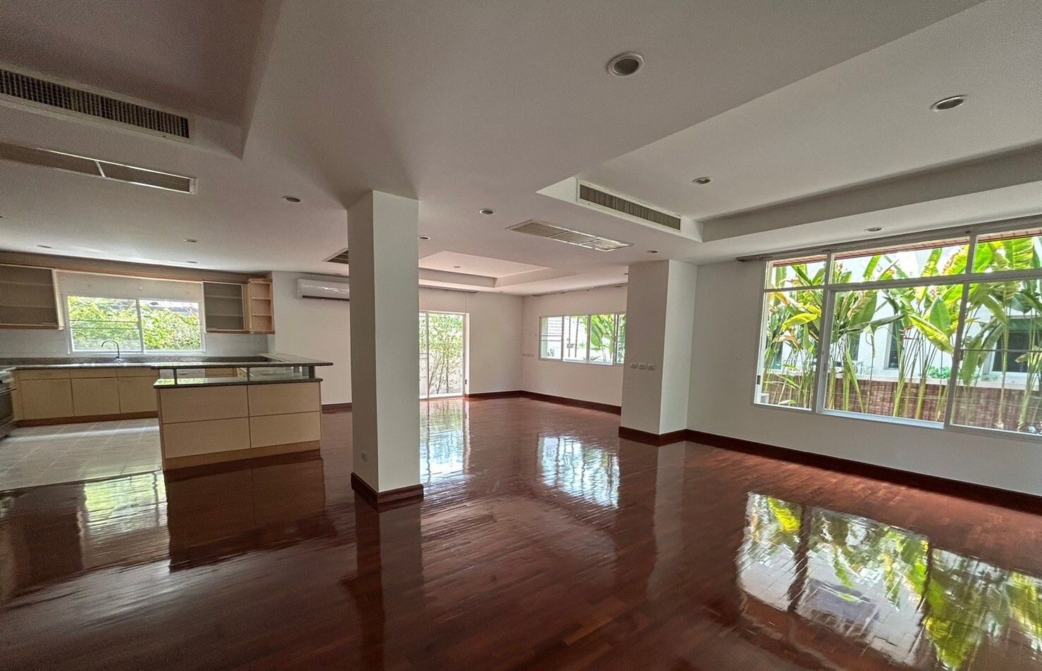 4 Bedroom House for rent at Palmtree Place at Nichada Thani