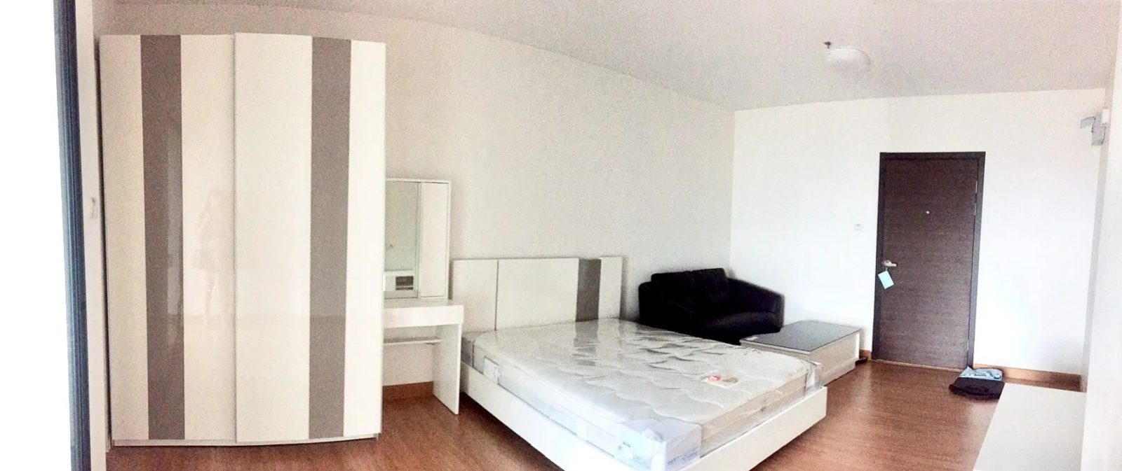 Studio Condo for rent at Supalai Loft Chaeng Wattana — photo 2