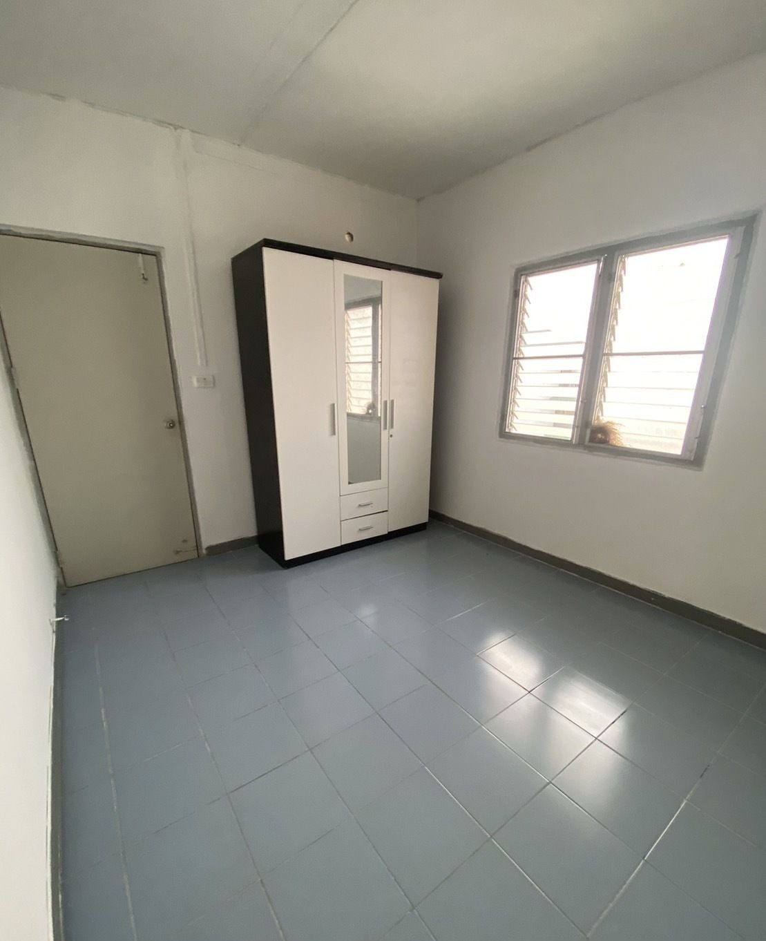 1 Bedroom Apartment for rent at Baan Ua-Athorn Tha-it — photo 2