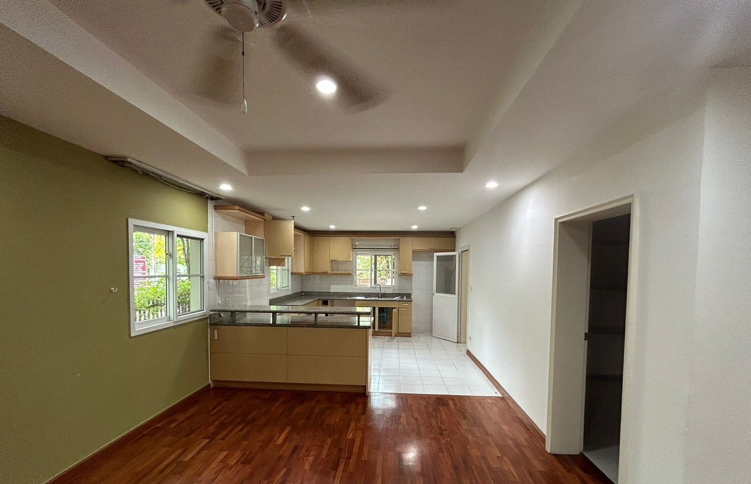 4 Bedroom House for rent at Raintree Residence — photo 4