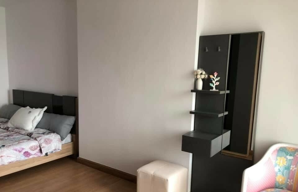 1 Bedroom Condo for rent at Supalai Park Khaerai - Ngamwongwan — photo 2