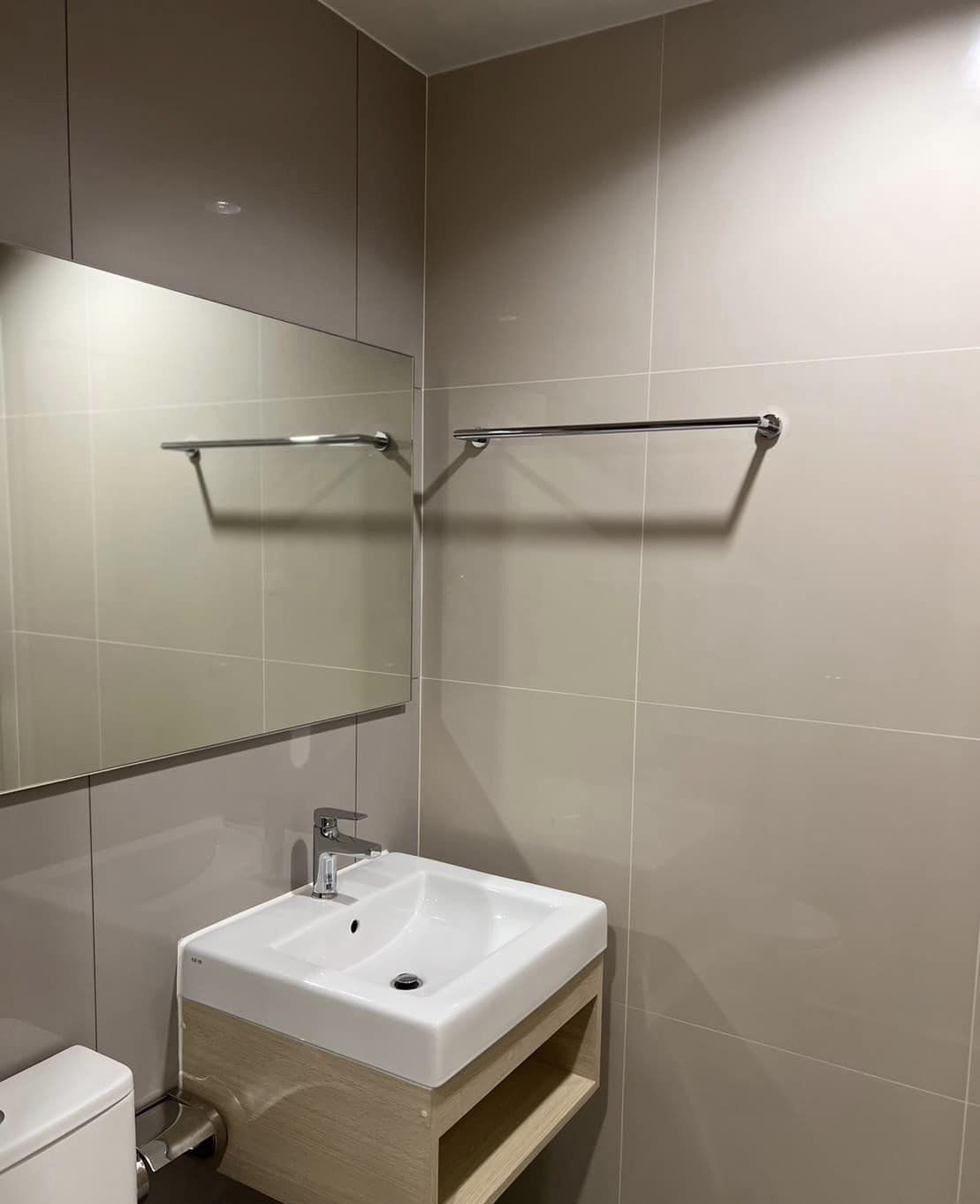 1 Bedroom Condo for rent at Nue Noble Ngamwongwan — photo 4