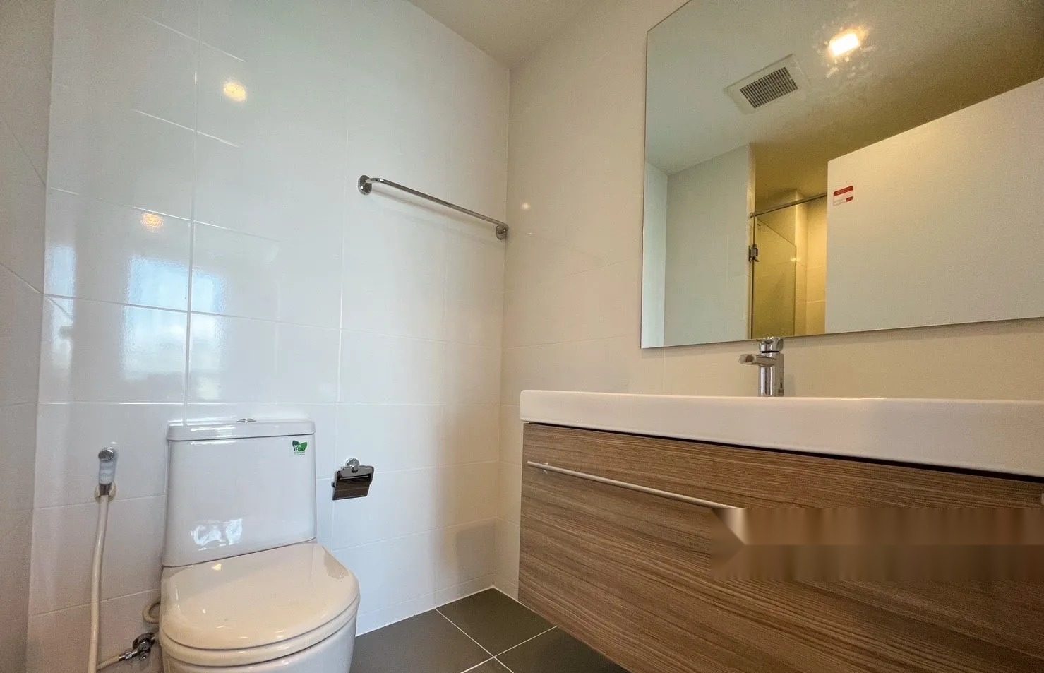 1 Bedroom Condo for rent at Metro Luxe Riverfront Rattanathibet — photo 5