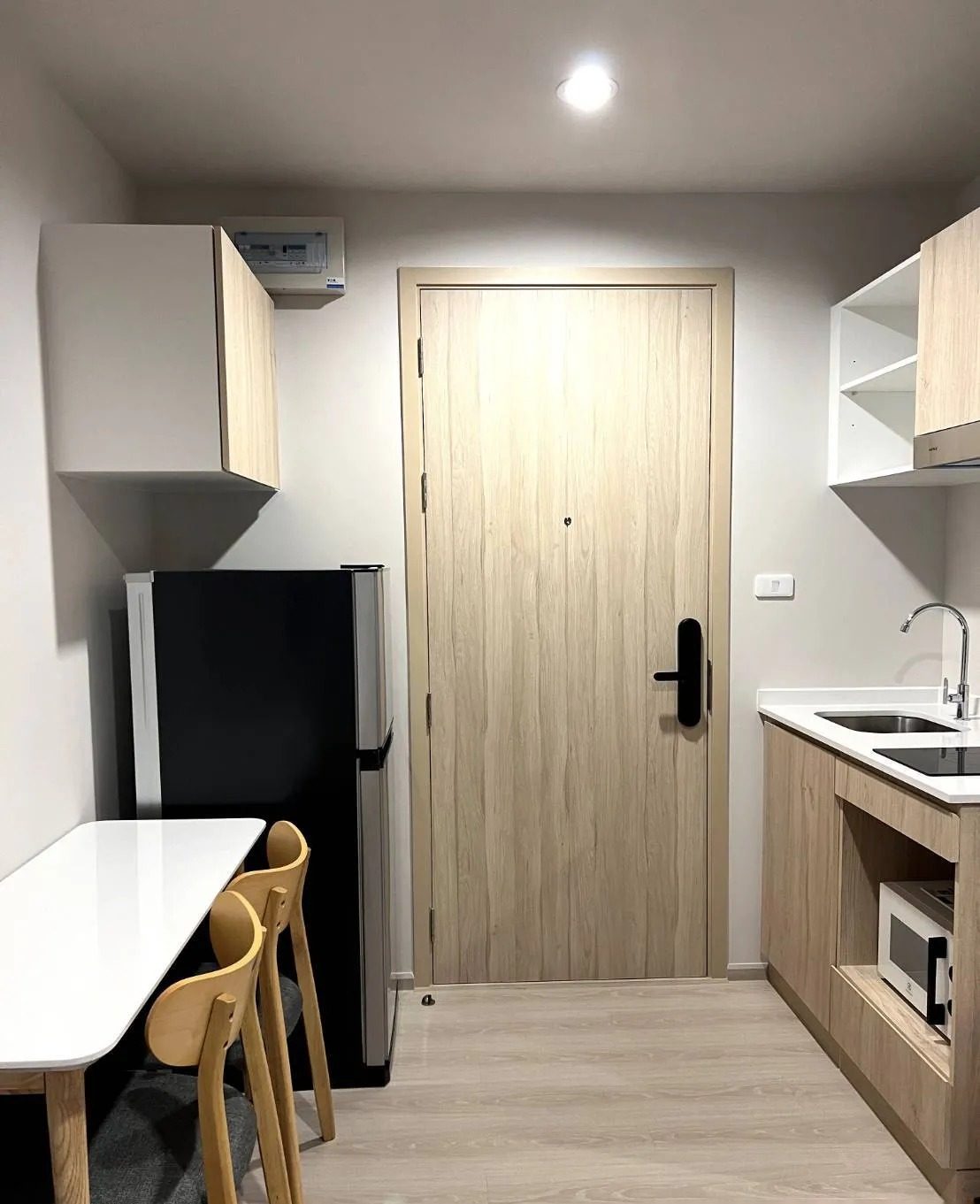 Studio Condo for rent at Nue Noble Ngamwongwan — photo 3