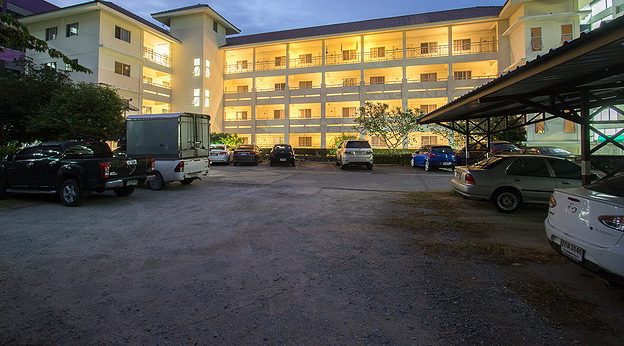Condo · Mueang Chon Buri, chon_buri — photo 5