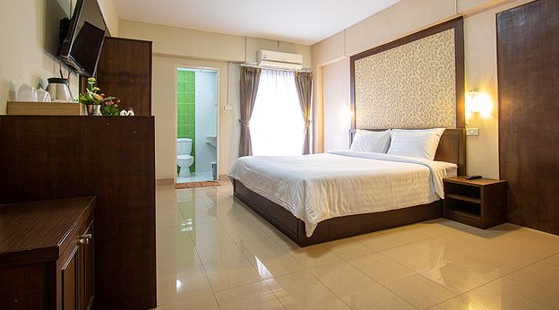 Condo · Suan Luang, bangkok — photo 2
