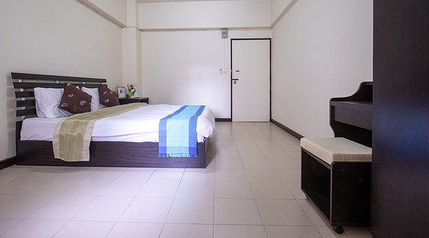 Condo · Huai Khwang, bangkok — photo 5
