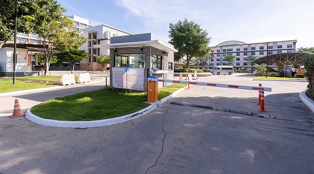 SIRIPAS PLACE — photo 1