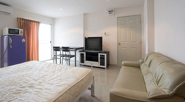 1 Bed Condo · Phra Khanong, bangkok — photo 1