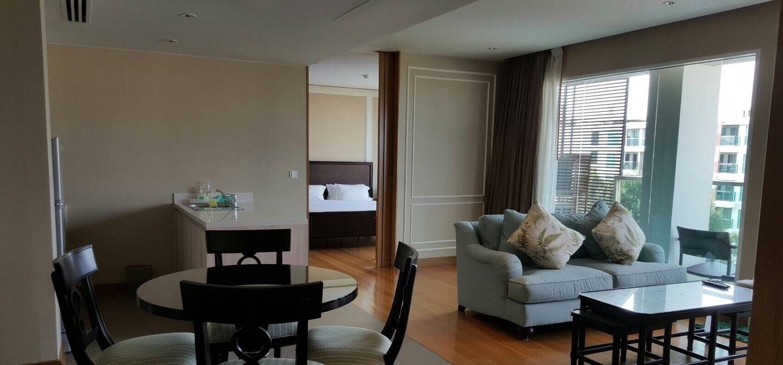1 Bed Condo — photo 2