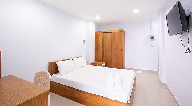 Condo — photo 2