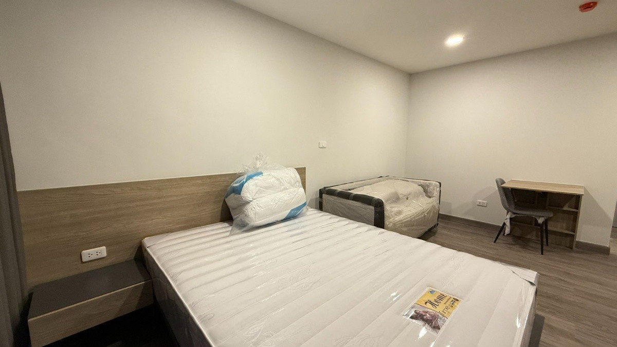 1 Bed Condo · Khlong San, bangkok — photo 2