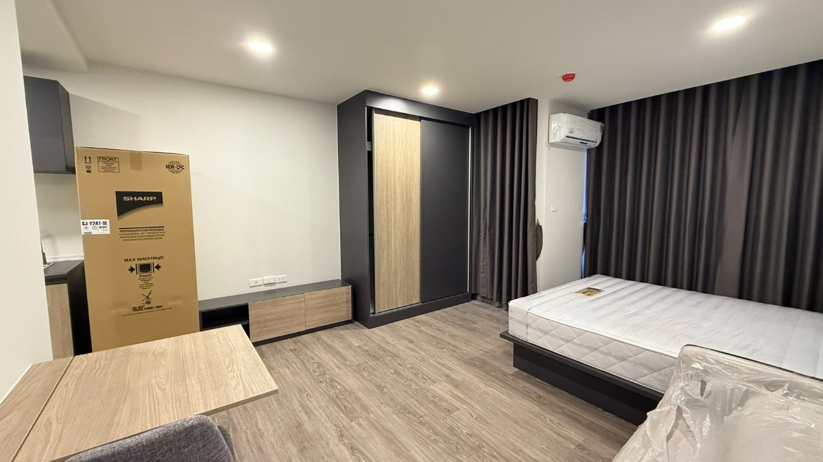 1 Bed Condo · Khlong San, bangkok — photo 5