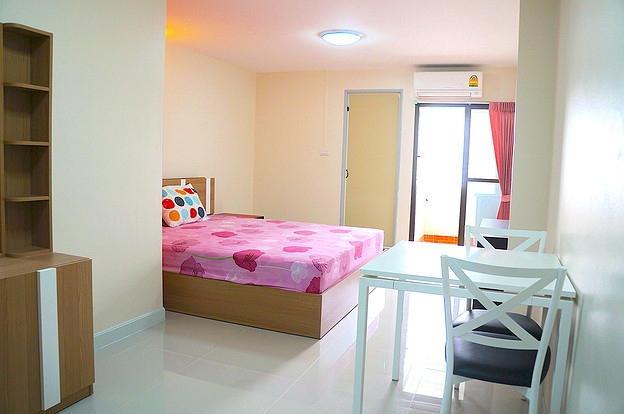 1 Bed Condo · Khlong San, bangkok — photo 5