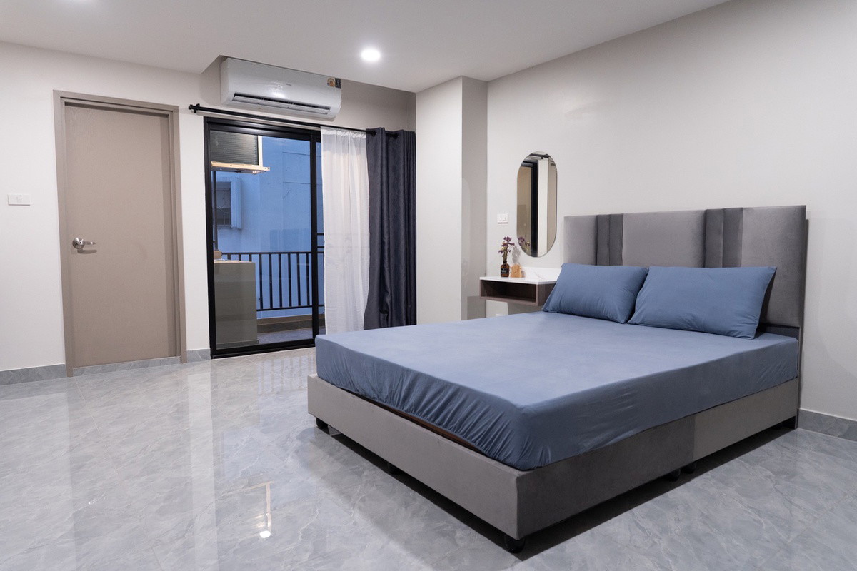 Condo · bangkok — photo 1