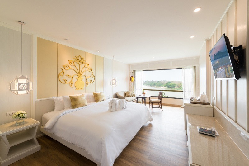 1 Bed Condo — photo 3