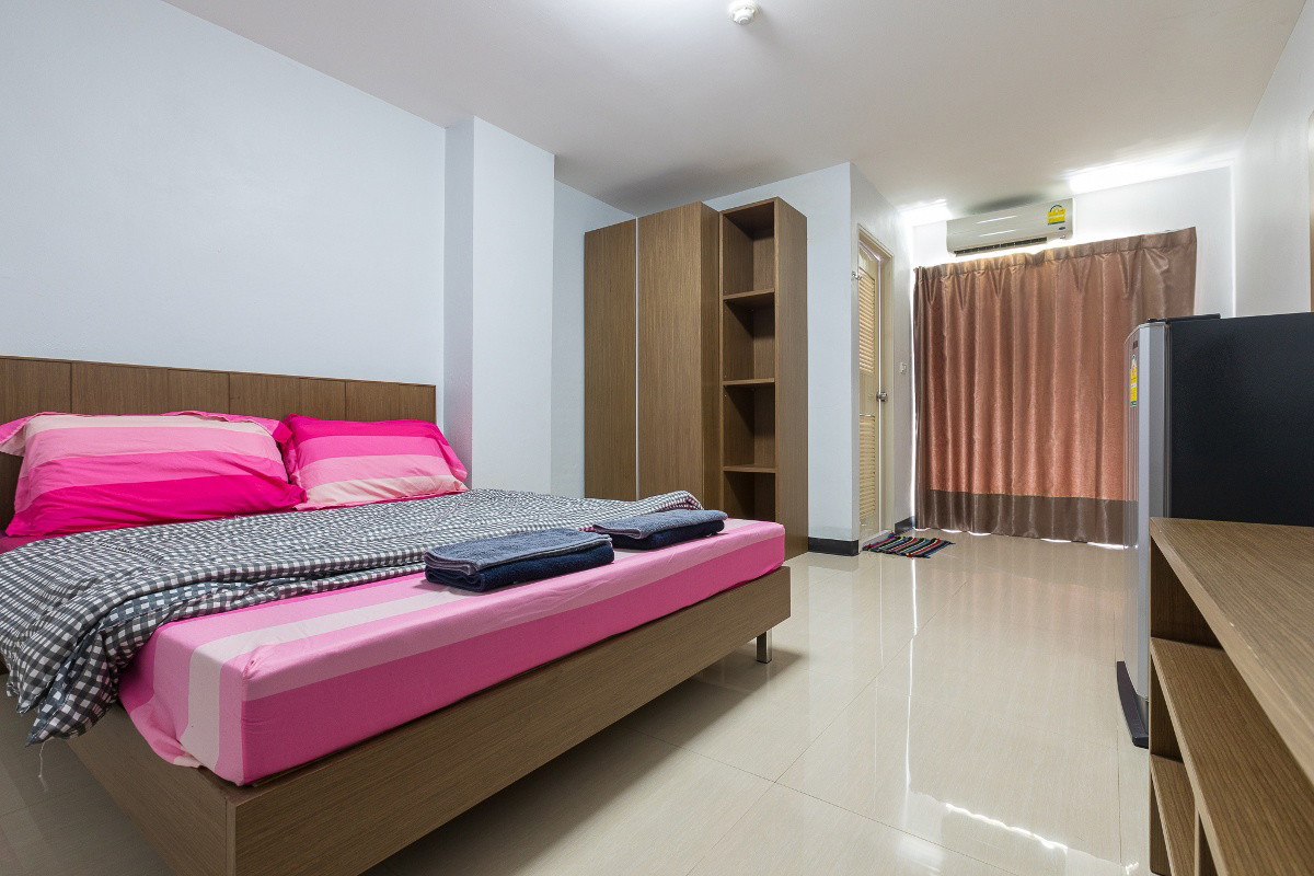 1 Bed Condo · Huai Khwang, bangkok — photo 3