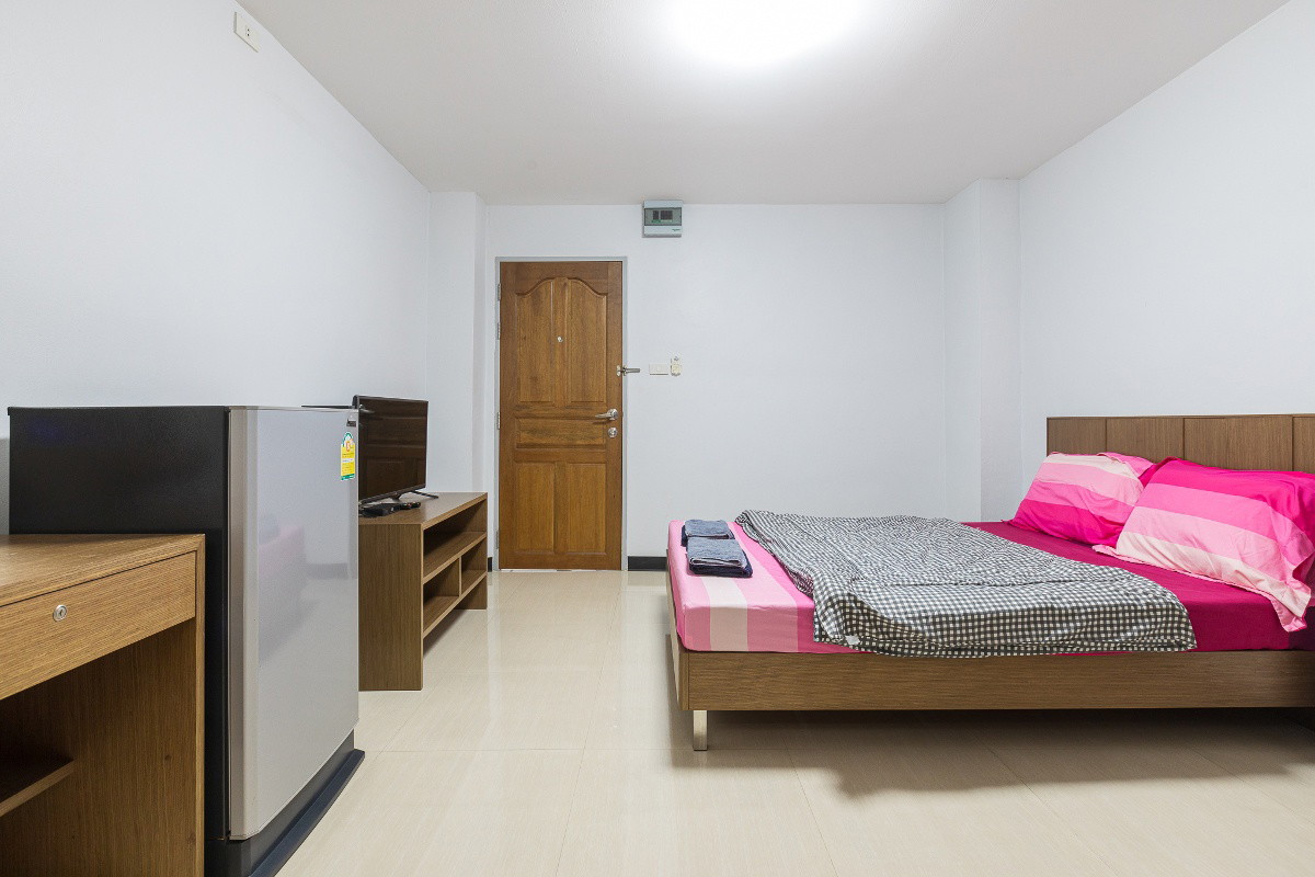 1 Bed Condo · Huai Khwang, bangkok — photo 4
