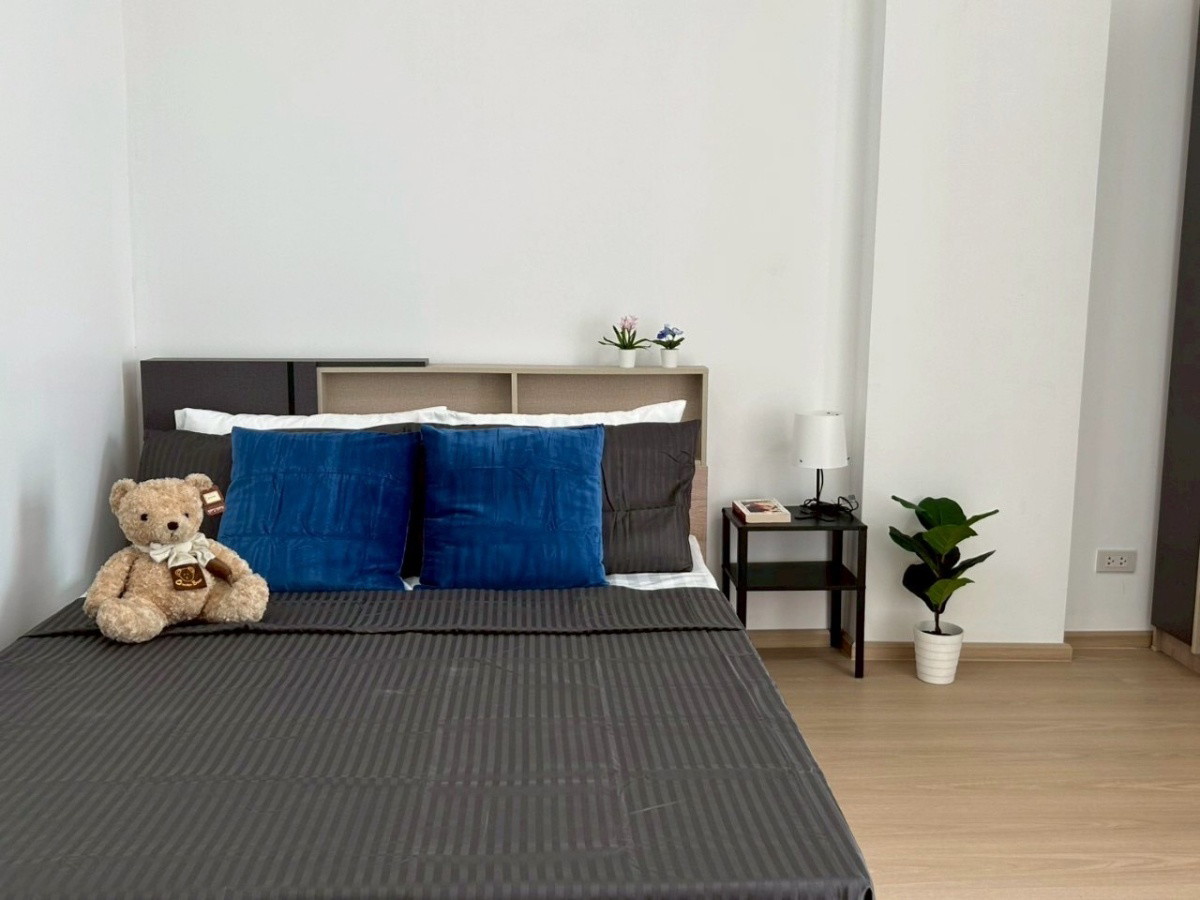 Condo — photo 1