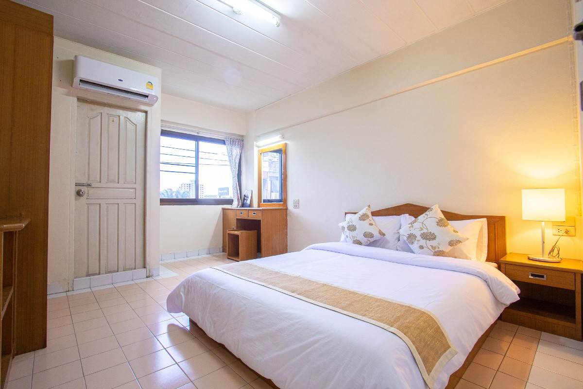 Condo · Mueang Nonthaburi, nonthaburi — photo 1