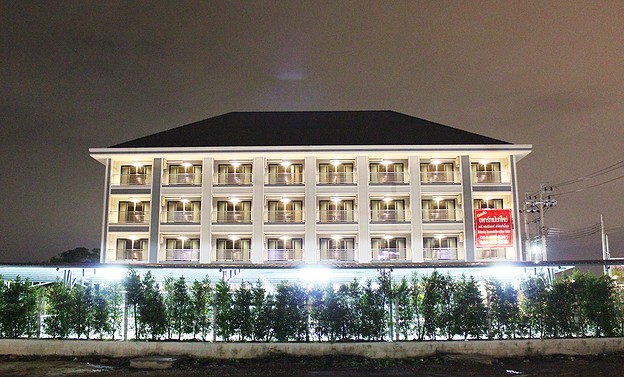 Condo · Lat Krabang, bangkok — photo 1