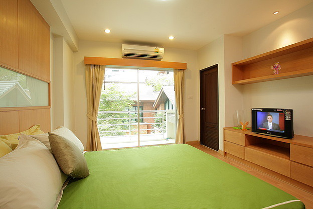 1 Bed Condo · Khlong Toei, bangkok — photo 4
