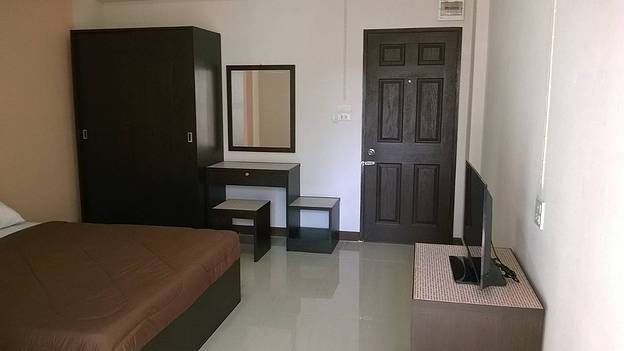 Condo · Mueang Chon Buri, chon_buri — photo 4
