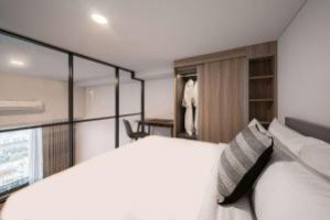 1 Bed Condo · Watthana, bangkok — photo 3