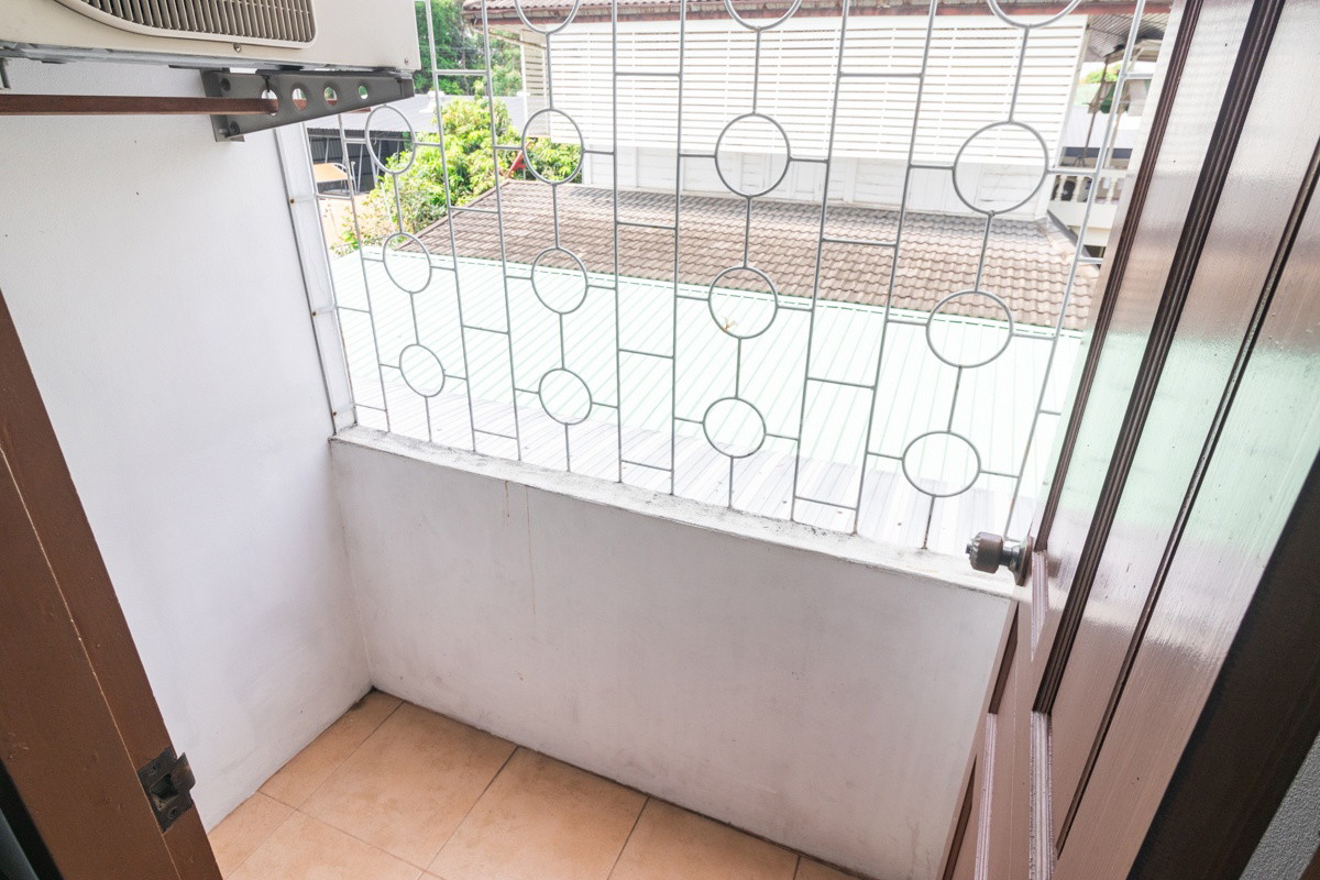 Condo · Lat Phrao, bangkok — photo 1