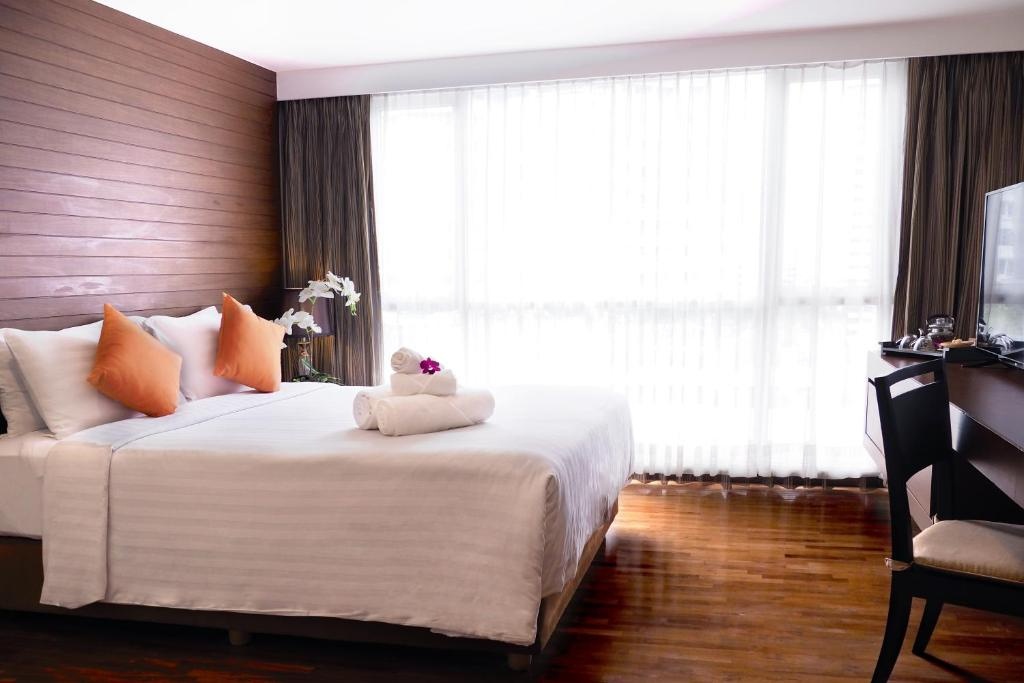 1 Bed Condo · Bang Rak, bangkok — photo 1