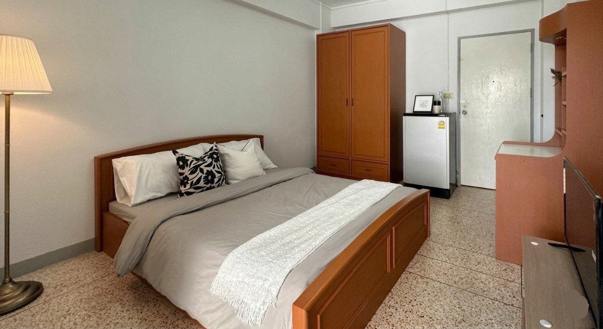 1 Bed Condo · Bangkok Yai, bangkok — photo 2