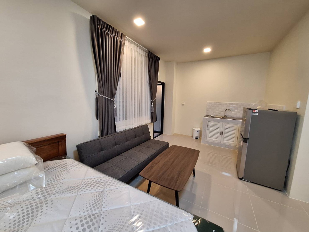 1 Bed Condo — photo 5
