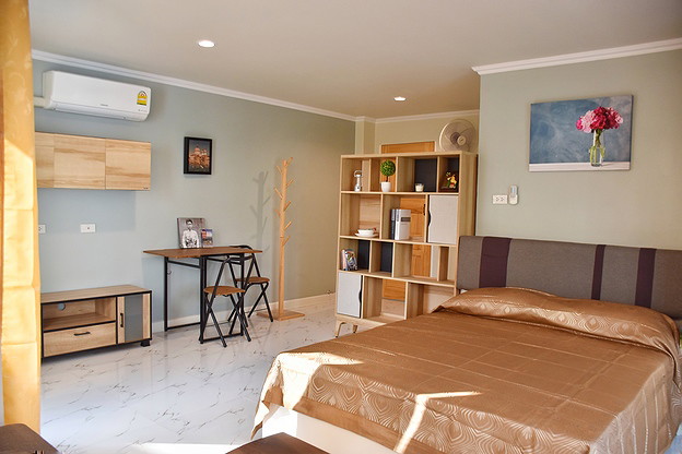 1 Bed Condo · Bangkok Yai, bangkok — photo 2
