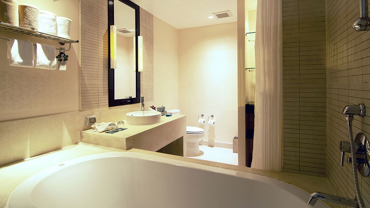 1 Bed Condo — photo 4