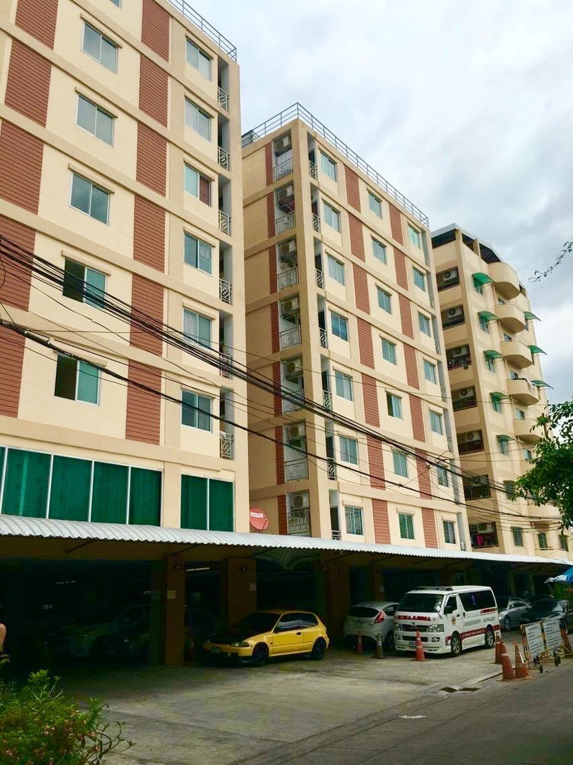 Condo · bangkok — photo 3