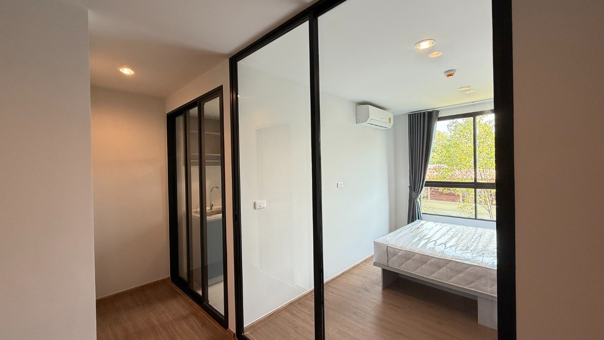 1 Bed Condo · Huai Khwang, bangkok — photo 4