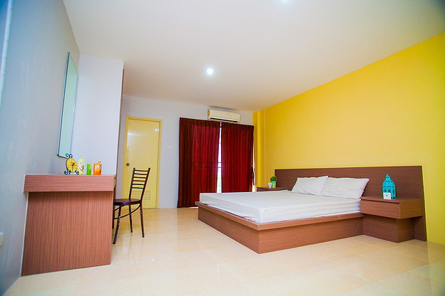 1 Bed Condo · Mueang Chon Buri, chon_buri — photo 5