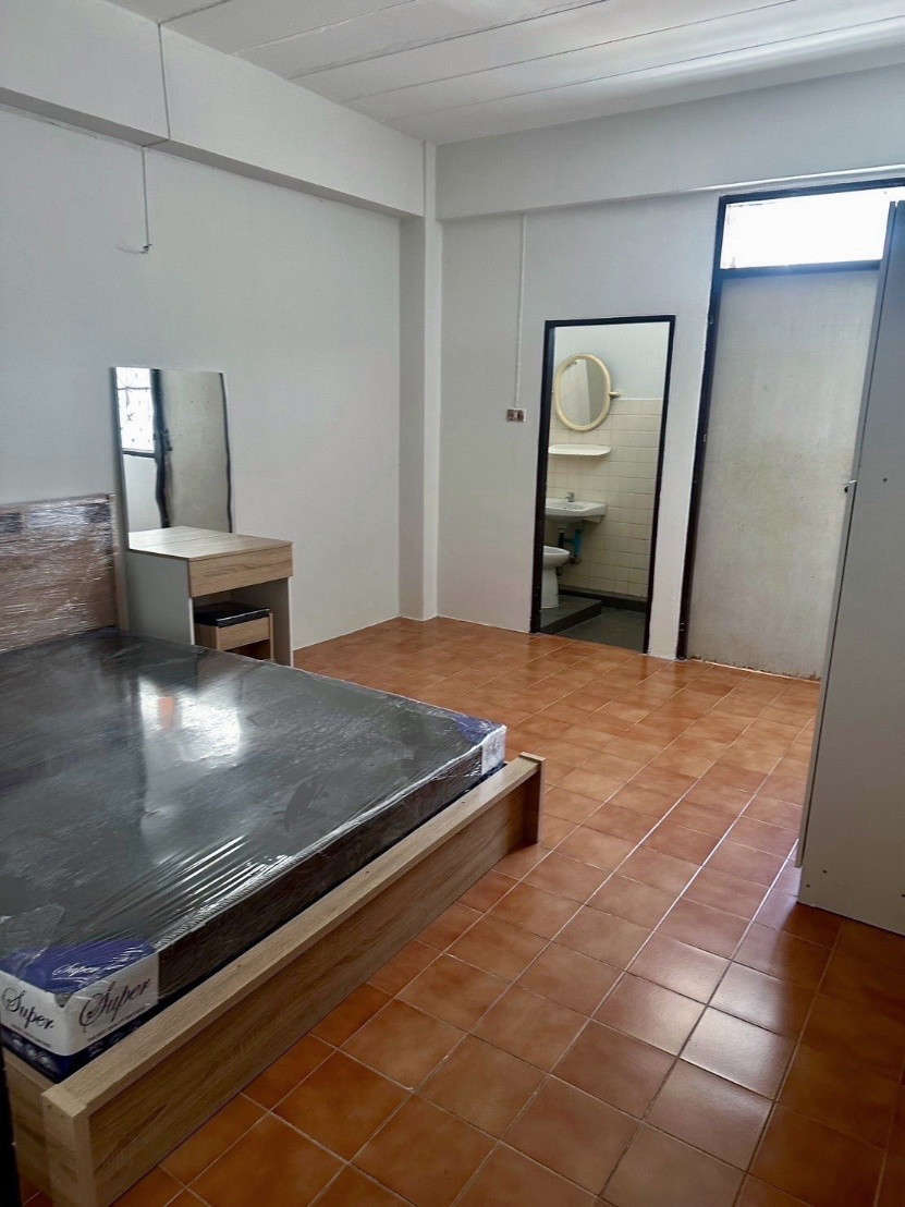 1 Bed Condo · Wang Thonglang, bangkok — photo 5