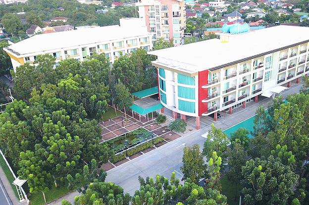 Condo — photo 5