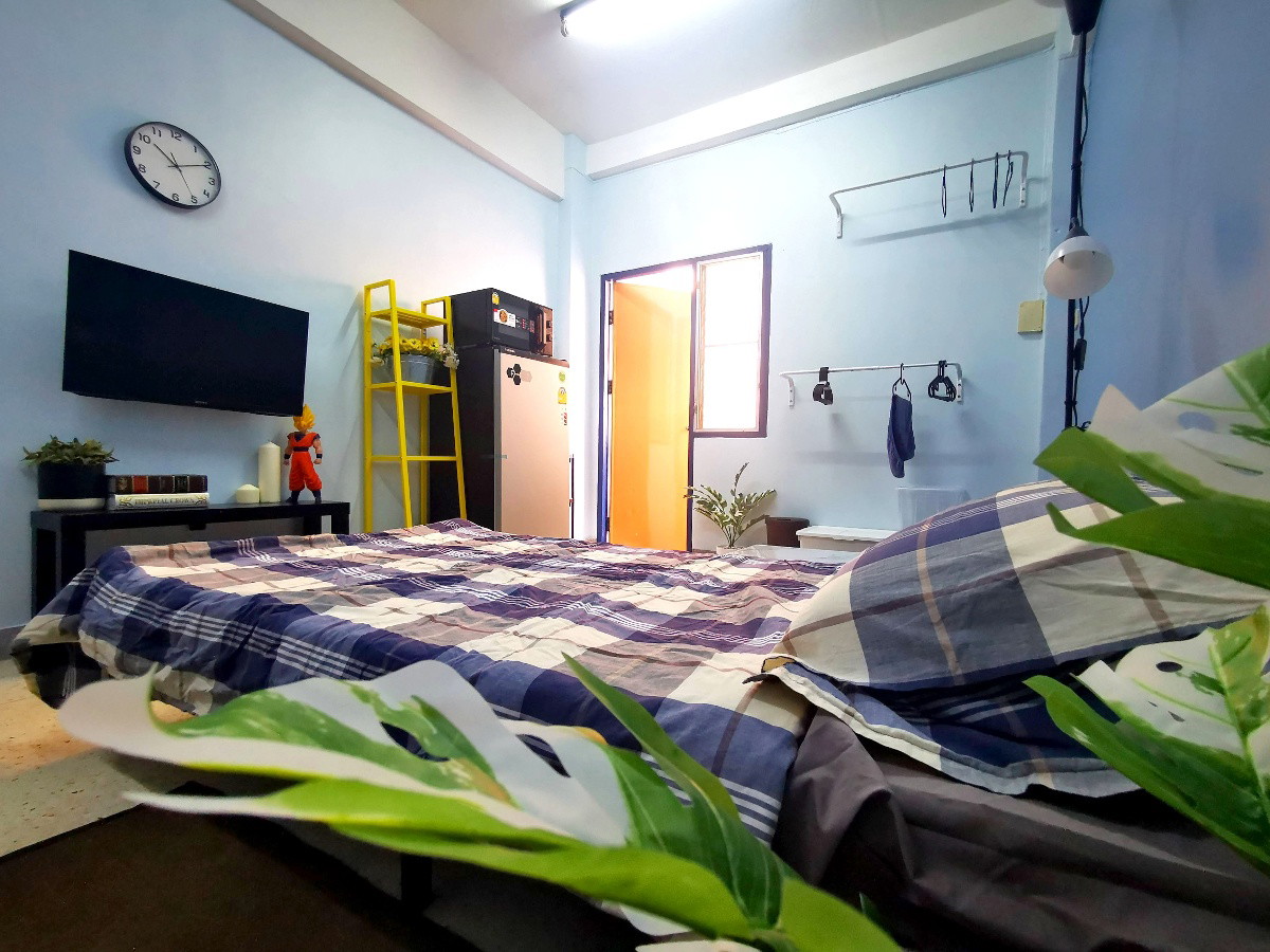 1 Bed Condo · Khlong Toei, bangkok — photo 2
