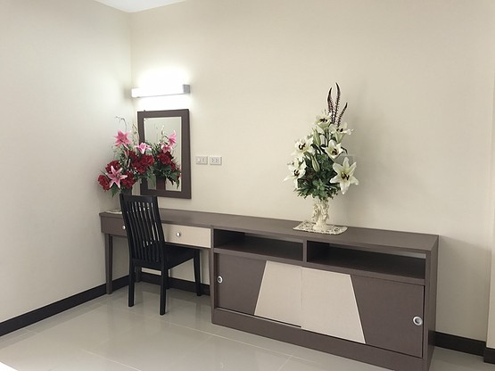Condo · bangkok — photo 1