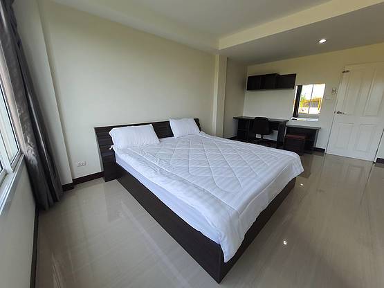 Condo — photo 5