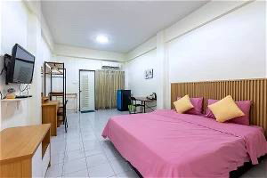 Condo · Mueang Chon Buri, chon_buri — photo 1