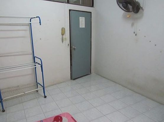 1 Bed Condo — photo 3