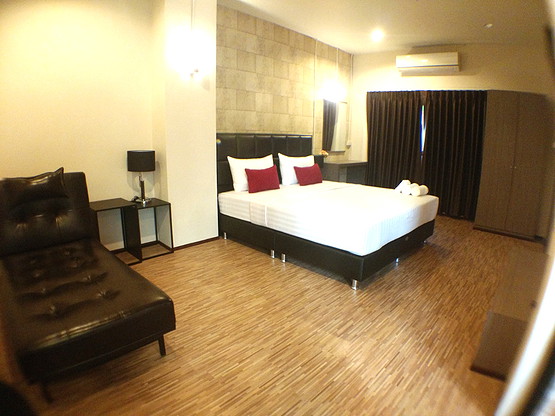 1 Bed Condo — photo 5