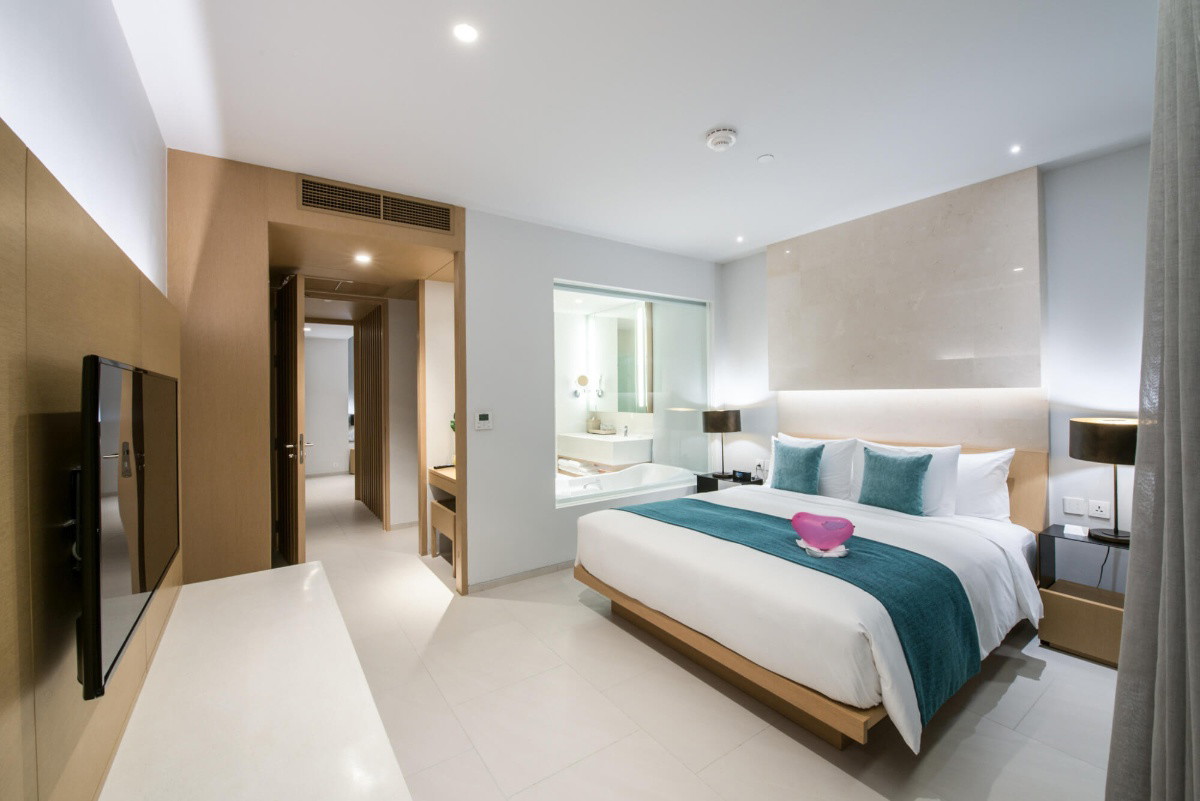 1 Bed Condo — photo 4