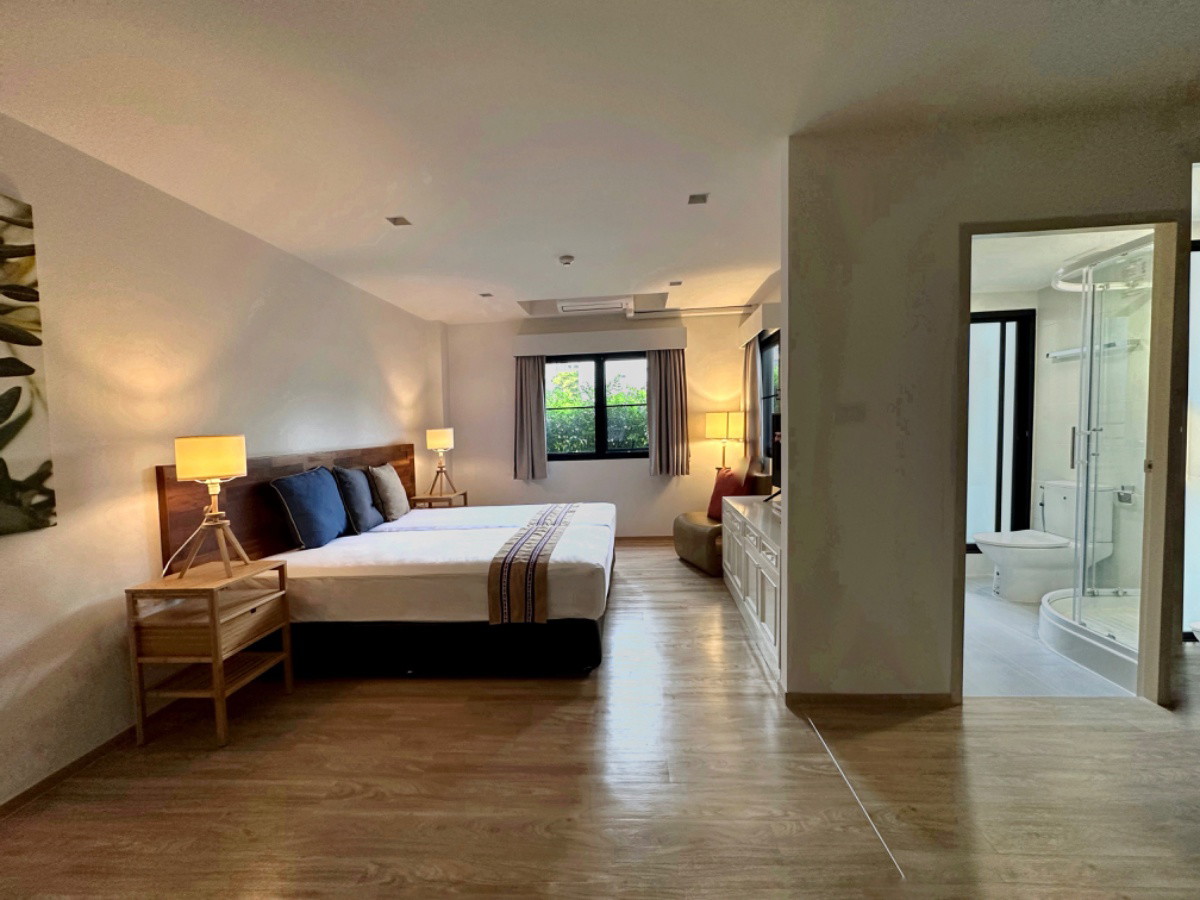 1 Bed Condo · Phra Khanong, bangkok — photo 1