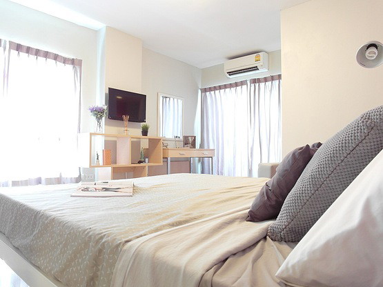 The emerald apartment — photo 1