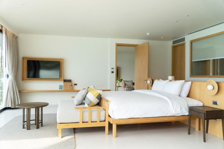 1 Bed Condo — photo 4